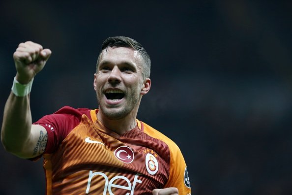 Podolski yerine gelecek sezon kimi düşünüyorsunuz?