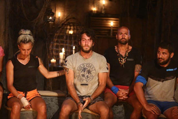 Survivor'da şok! Sinir krizi geçirdi