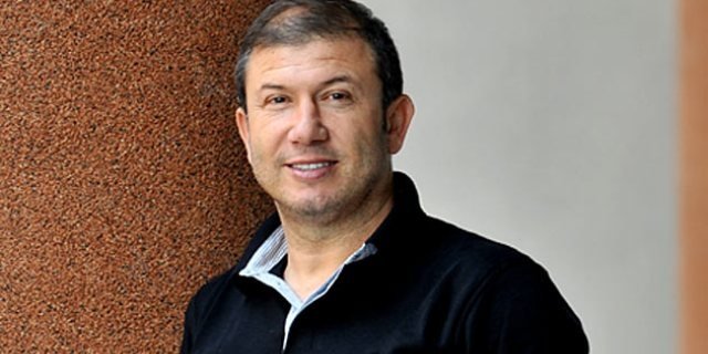 Tanju Çolak
