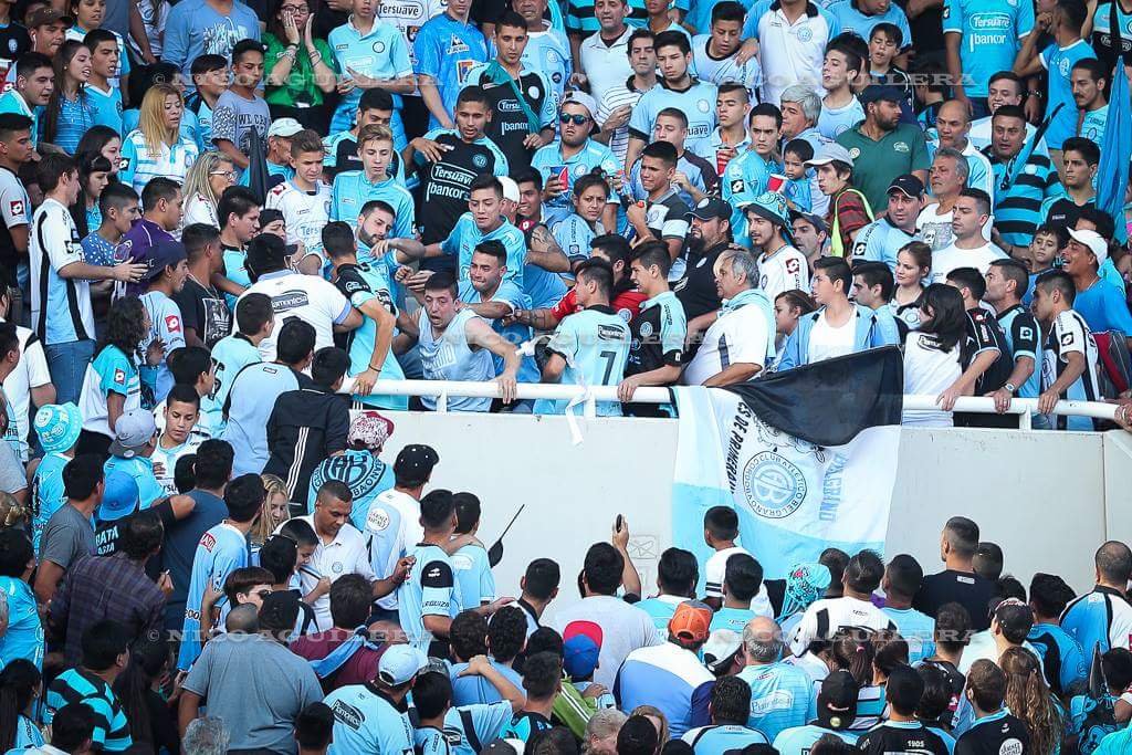 'Tribünde cinayet anı kamerada