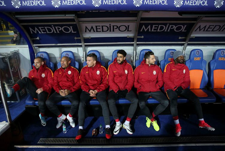 Tudor ile futbolcular birbirine girdi