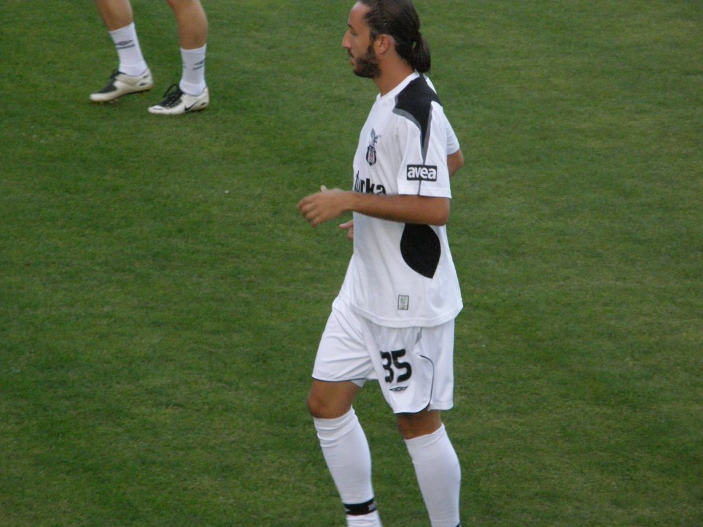 TUNA ÜZÜMCÜ - BEŞİKTAŞ