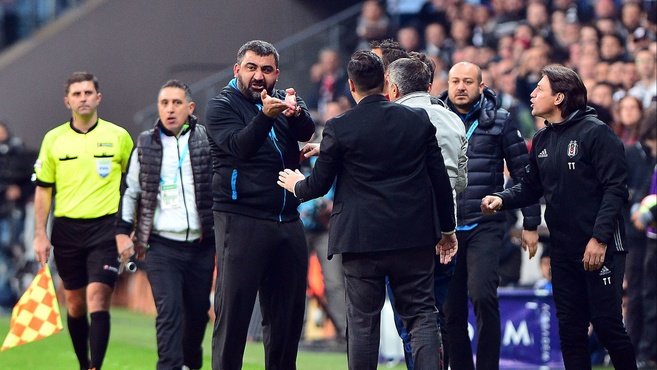 Ümit Özat’tan Şenol Güneş’e sert sözler