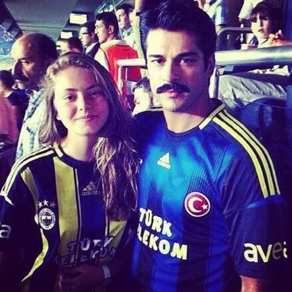 Burak Özçivit - Fenerbahçe