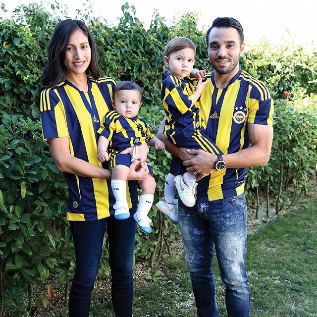 Volkan - Victoria Şen