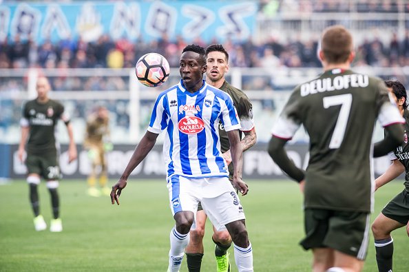 YÜZME BİLMEDİĞİ İÇİN KORKARAK TEKNEYE BİNDİ