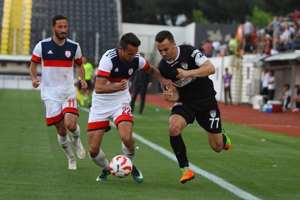 10 ) Daha önce FM serisi oynadınız mı? Bununla beraber FM üzerinden bulup, incelediğiniz veya önerdiğiniz bir isim oldu mu?