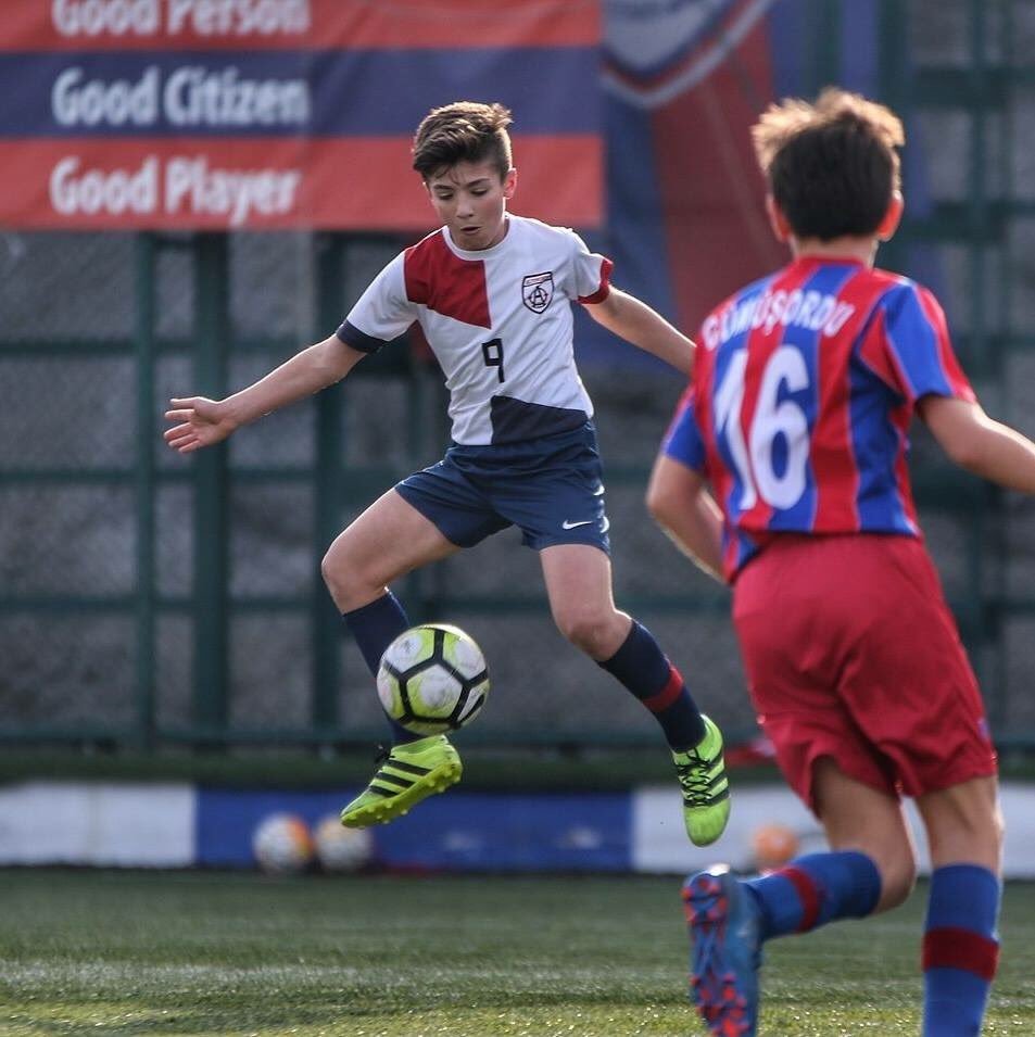 13 ) Türkiye’nin altyapı konusunda umudu olan Altınordu’da nasıl bir gözlem ağı mevcut? Yurtdışında gözlem ağınız bulunmakta mı?