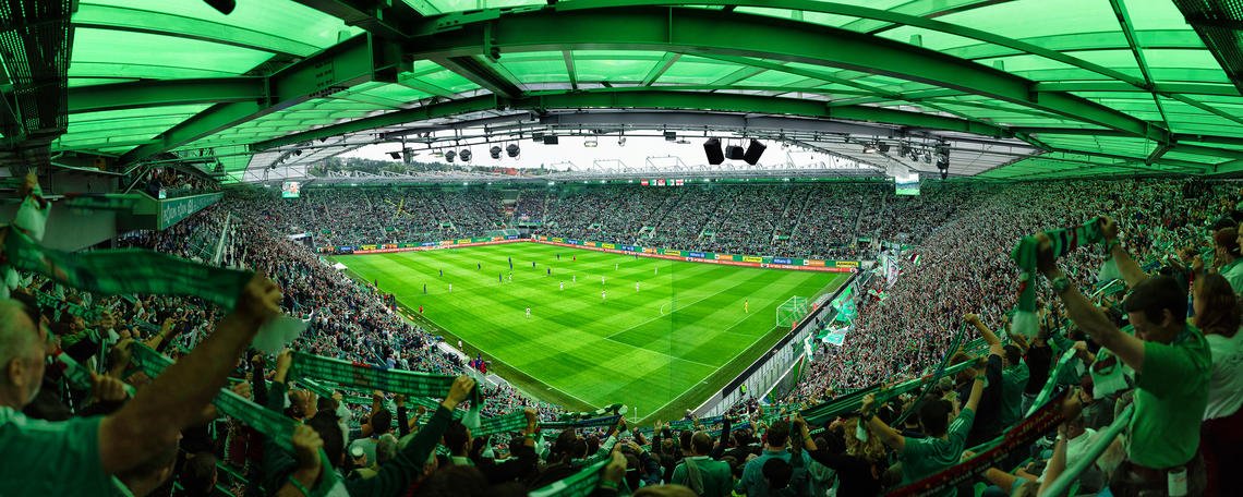19	Allianz-Stadion	21.833