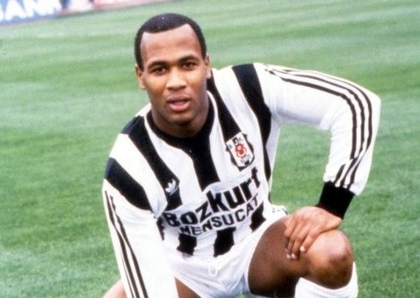 1 - Fani Madida