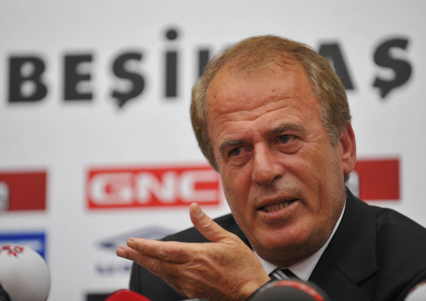 2008 - 2009 Şampiyon Beşiktaş - Teknik Direktör Mustafa Denizli