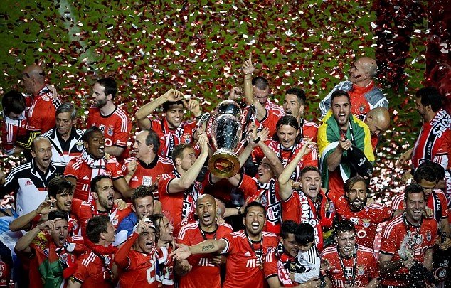 5- Benfica 35