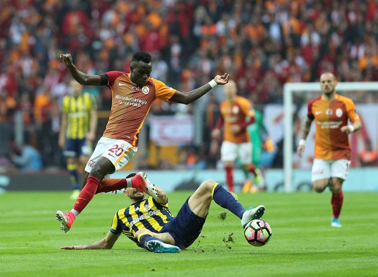  Fenerbahçe ve Galatasaray'ın Rus kapışması