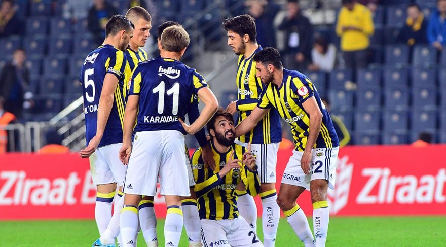 ' Fenerbahçe'de yıldızlar yolda! 8 isim...