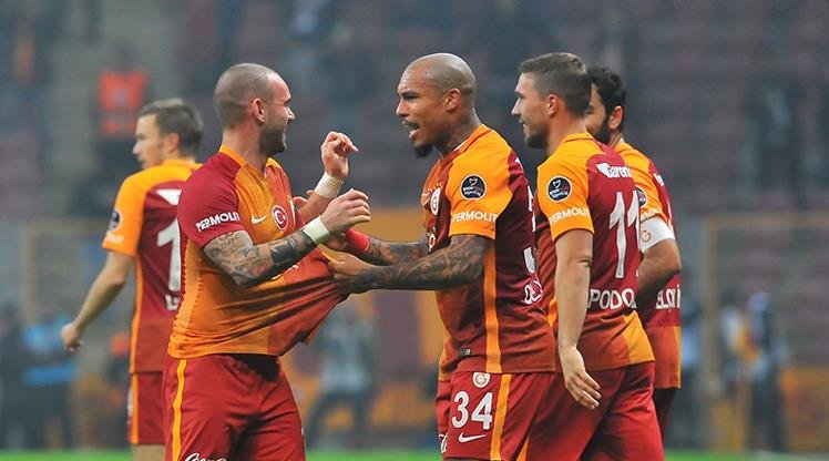 ' Galatasaray'ın transferde eli güçlendi! O yıldız...