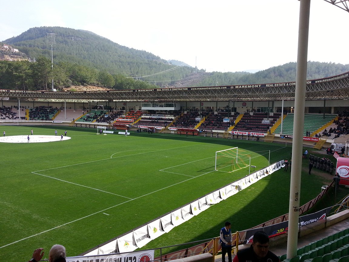 ALANYASPOR/BAHÇEŞEHİR OKULLARI ARENA