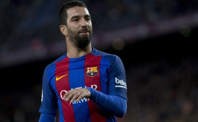 Arda Turan'dan şaşırtan hareket