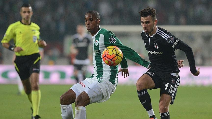 Beşiktaş, Bursaspor’a konuk oluyor
