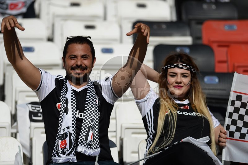 'Beşiktaşlı taraftarlar, Gaziantep'e akın etti