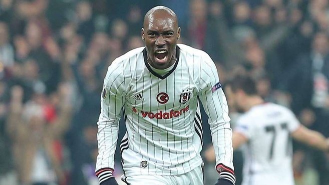 Beşiktaş’ta Atiba şoku!