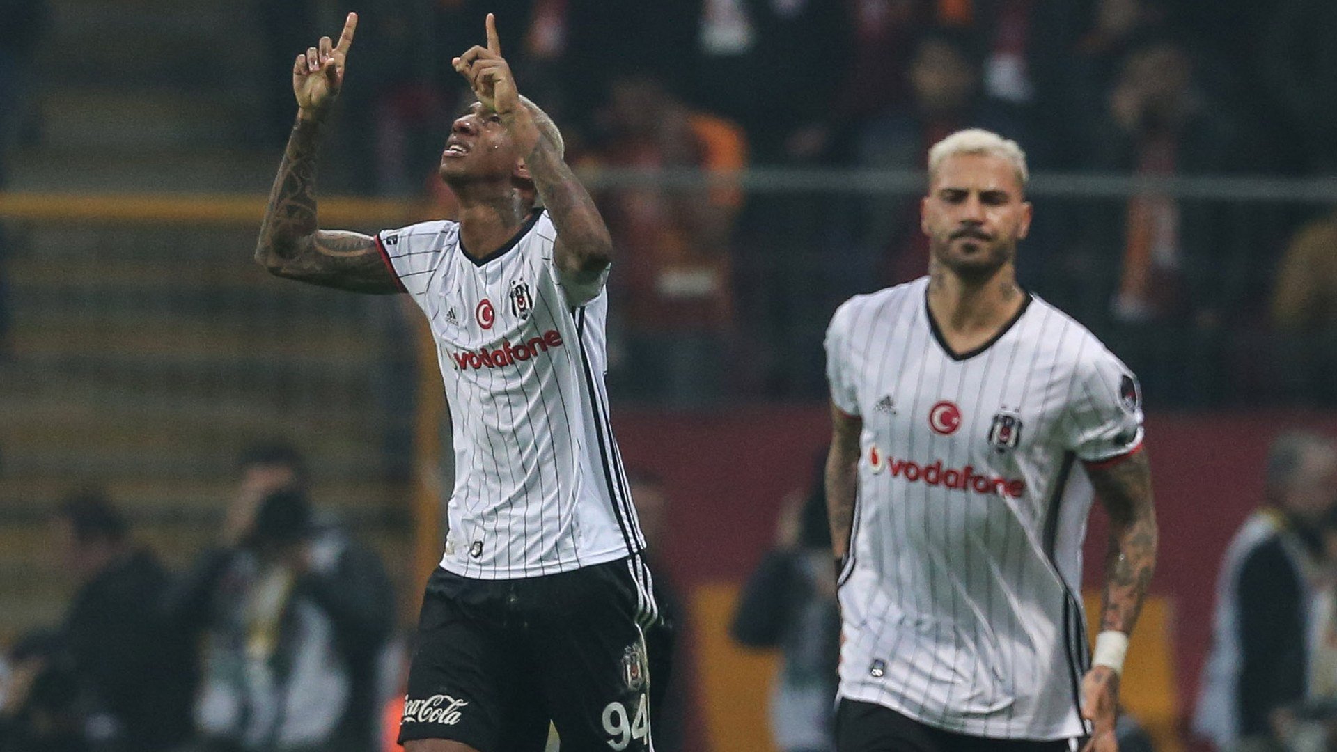'Beşiktaş'ta kriz patlak verdi! Quaresma ve Talisca...