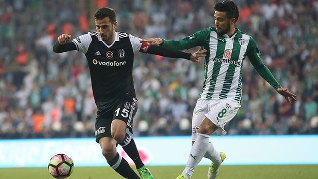 Beşiktaş’ta transfer gelişmesi! Oğuzhan...