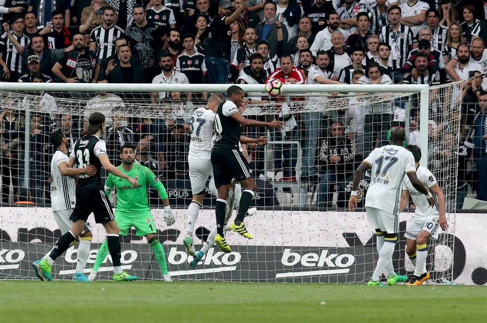 'Beşiktaş'tan Fenerbahçe'ye transfer çalımı