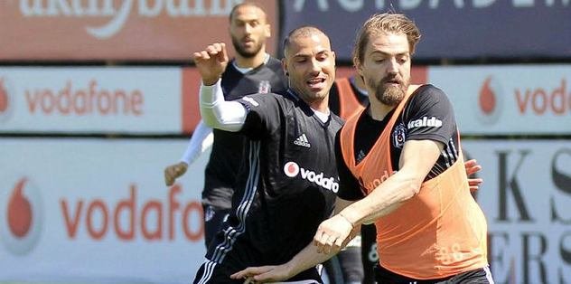 Caner Erkin’e 4 yıllık sözleşme