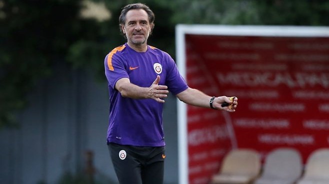 Cesare Prandelli, resmen Al Nasr’ın yeni hocası