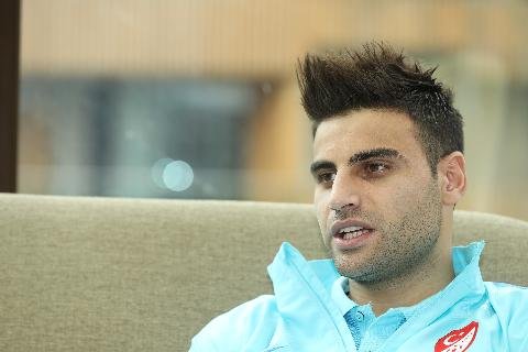 Aynı sezonun başında yolun Kayserispor’la kesişti. Bize bu transferin hikâyesini anlatır mısın?
