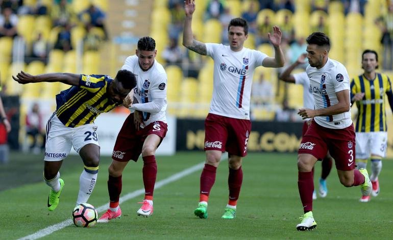 Emenike cezalı duruma düştü