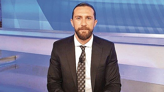 Erman Özgür: 40 yaşında İstanbul doğumlu