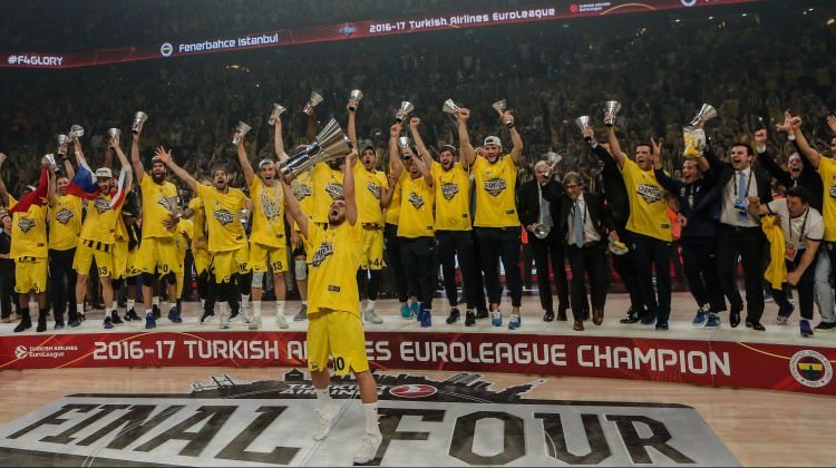 Fenerbahçe - Olympiakos maç sonucu: 80-64