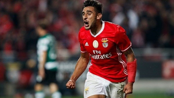 Fenerbahçe, Raul Jimenez’i transfer edecek mi?