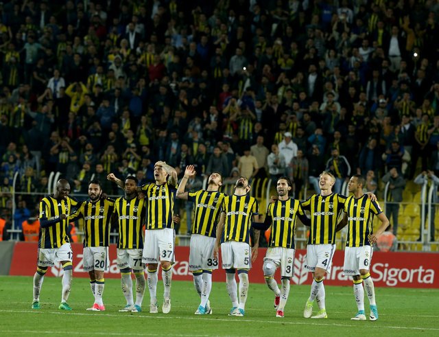 Fenerbahçe yönetiminden şok karar! Yollar ayrılıyor...