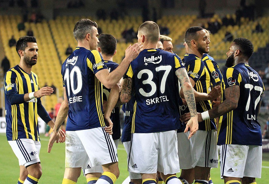Fenerbahçe'de anlaşma tamam! İmzalıyor