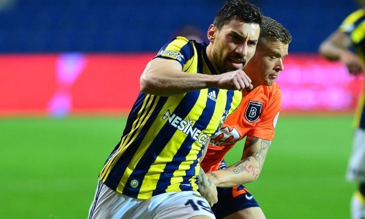 Fenerbahçe’de Şener Özbayraklı, Beşiktaş derbisinde yok!