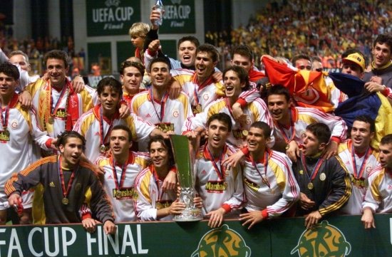 Galatasaray'a 17 Mayıs kutlamasına yıldızlar yağdı!