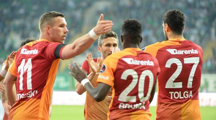 'Galatasaray'a Fransa'dan sürpriz sağ bek