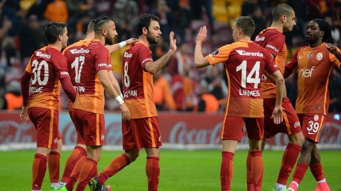 Galatasaray'da 3 futbolcu için düğmeye basıldı