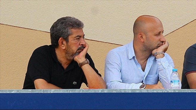 Galatasaray’da Mehmet Özbek bıraktı