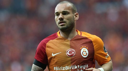 'Galatasaray'da Sneijder'in yerini alacak 10 numara