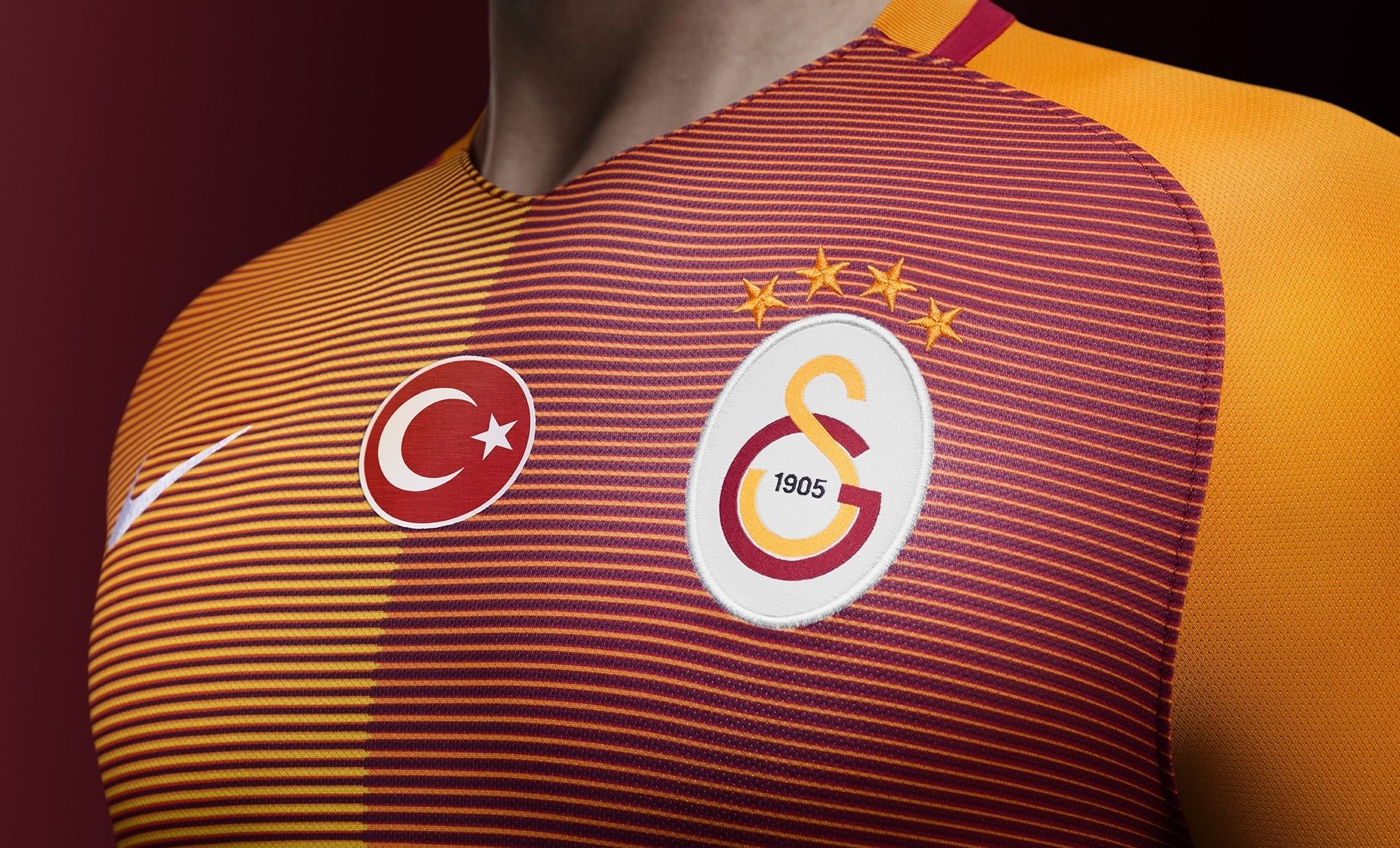 Galatasaray'ın yeni sezon formaları belli oldu