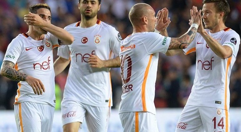 'Galatasaray'ın yıldızı gelecek sezon yok!