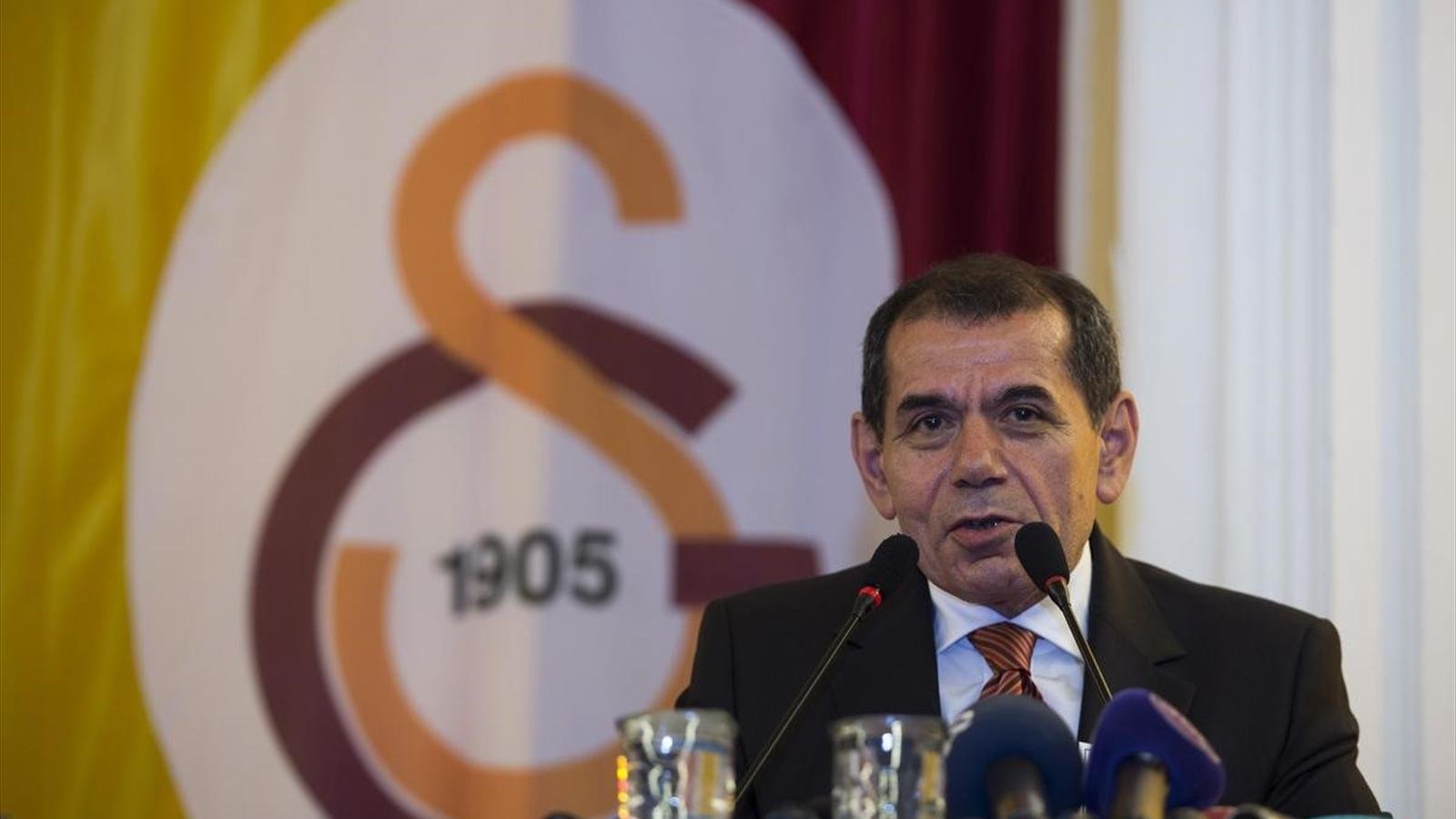 G.Saray'da skandal! Dursun Özbek neler yapmış neler