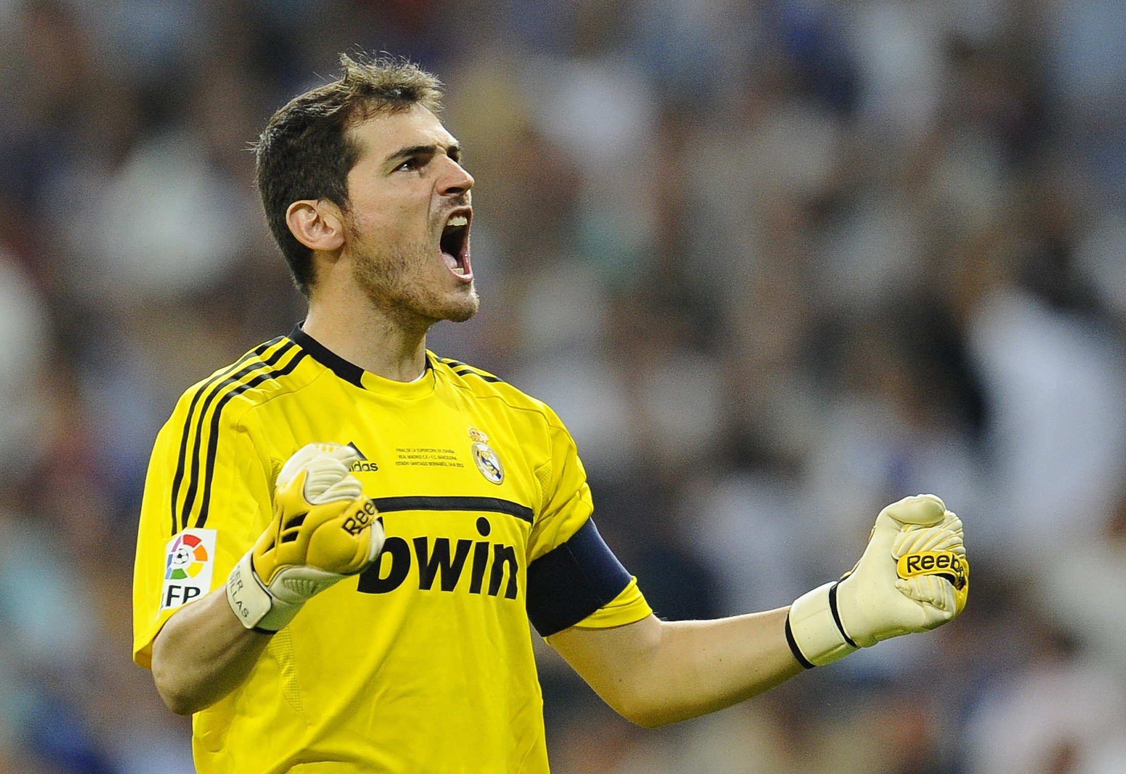 IKER CASILLAS - Şimdiki takımı: Porto