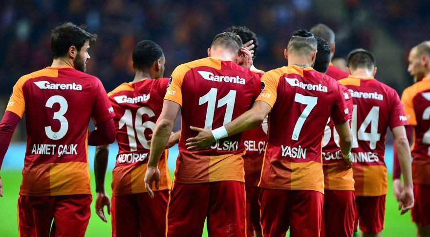 'İşte Galatasaray'da defansın yeni lideri