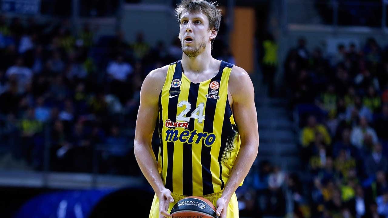 Jan Vesely - 2.6 milyon euro