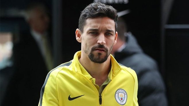 Jesus Navas Manchester City’den ayrıldı!