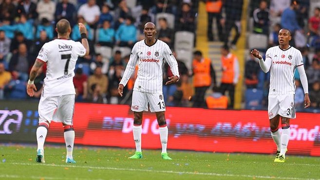 Kartal avantajı yitirdi
